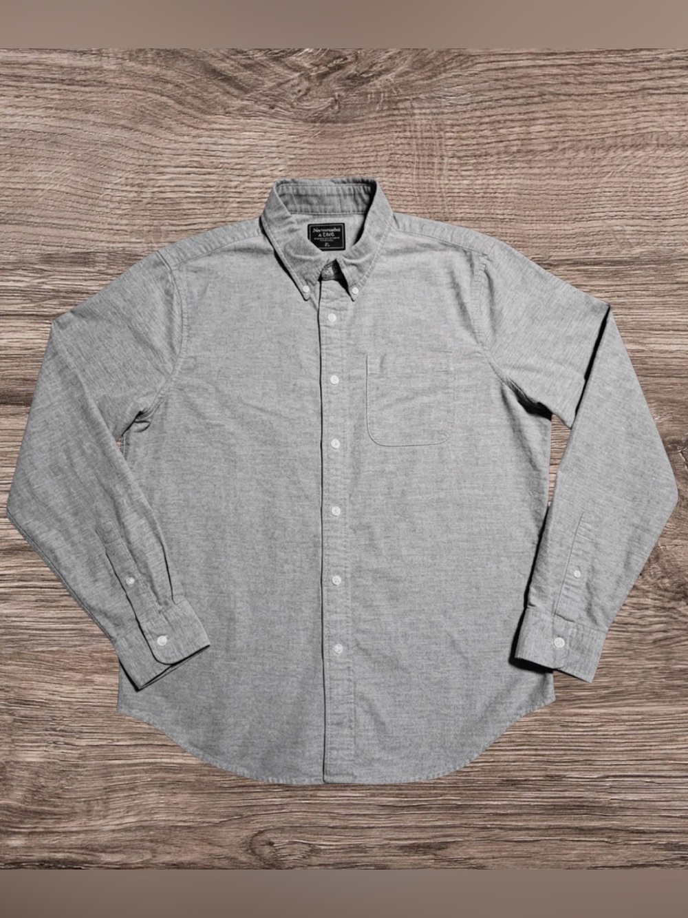 Minimalist Abercrombie and Fitch Grey Oxford Cotton Button Down Shirt